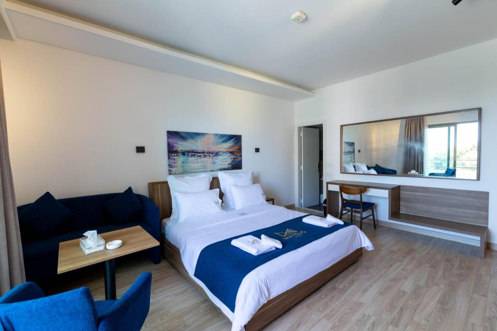 Mateus Hotel & Pool Jounieh Dış mekan fotoğraf
